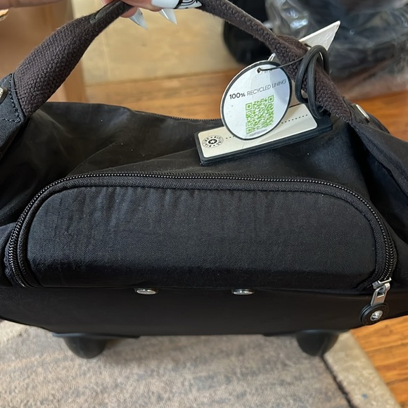 Kipling Darcey Small Carry-On Rolling Luggage Black - NWT - Picture 9 of 11